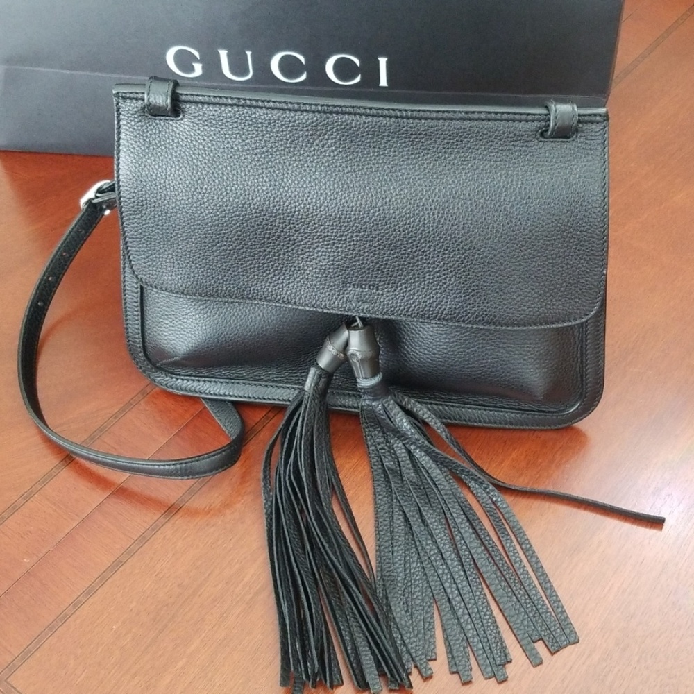 Gucci Black Leather Cross Body Bag - Picture 1 of 5